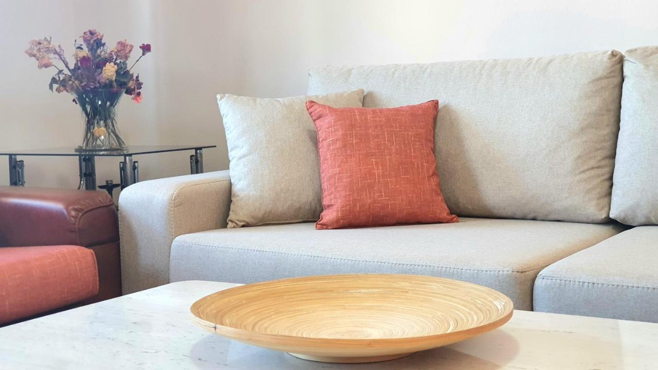 Star Apartment Тирана Екстериор снимка